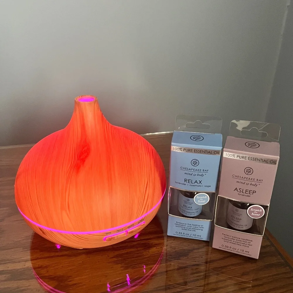 Teardrop Wooden Diffuser with 2 Essential Oils
